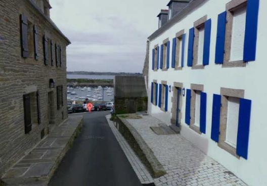 Iroise Vacances / Bretagne Locations Vacances – Retrouvez toutes nos offres de locations de vacances en pointe Bretagne, Finistère au bord de mer ou avec piscine. Profitez de nos locations saisonnières au Conquet, Brest etc et d’un accès privilégié vers les îles d’Ouessant, de Molène et de Sein.