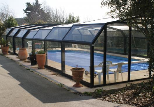 Iroise Vacances / Bretagne Locations Vacances – Retrouvez toutes nos offres de locations de vacances en pointe Bretagne, Finistère au bord de mer ou avec piscine. Profitez de nos locations saisonnières au Conquet, Brest etc et d’un accès privilégié vers les îles d’Ouessant, de Molène et de Sein.